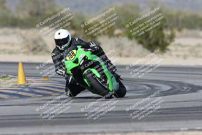 media/Jan-15-2026-Racers Edge (Thu) [[dfebeb70ab]]/3-B Group/Session 4 (Turn 5)/